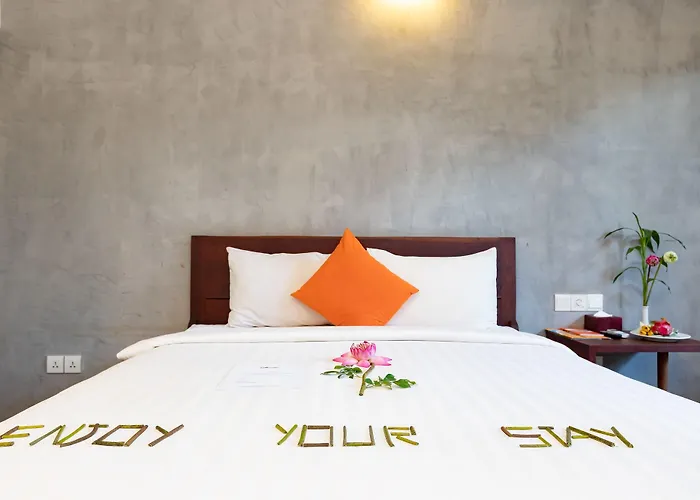 Eocambo Hotel 4*