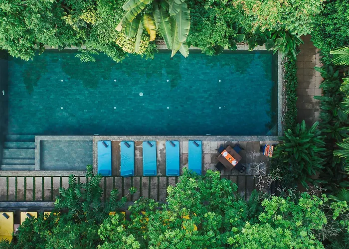 Eocambo Hotel 4*