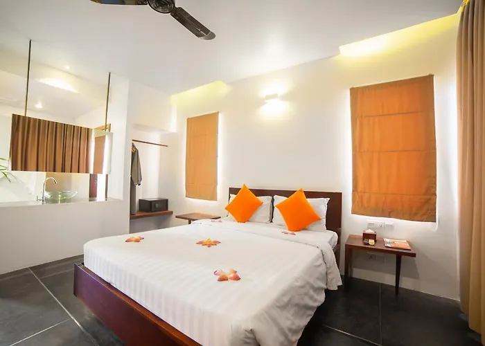 Eocambo Hotel 4*